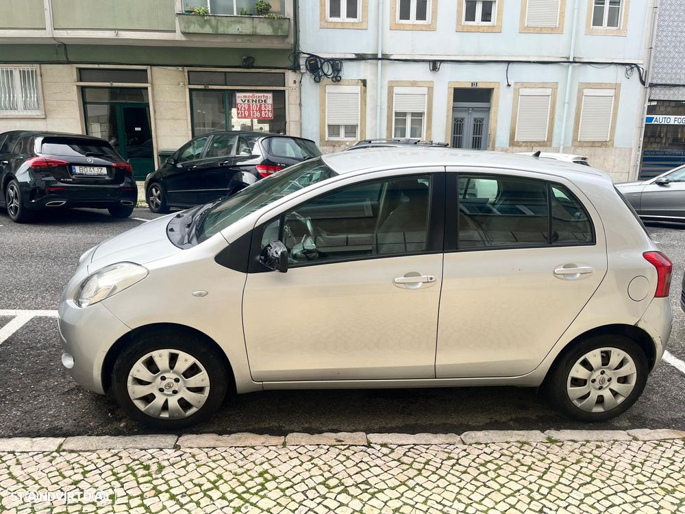 Toyota Yaris 1.0 VVT-i - 13
