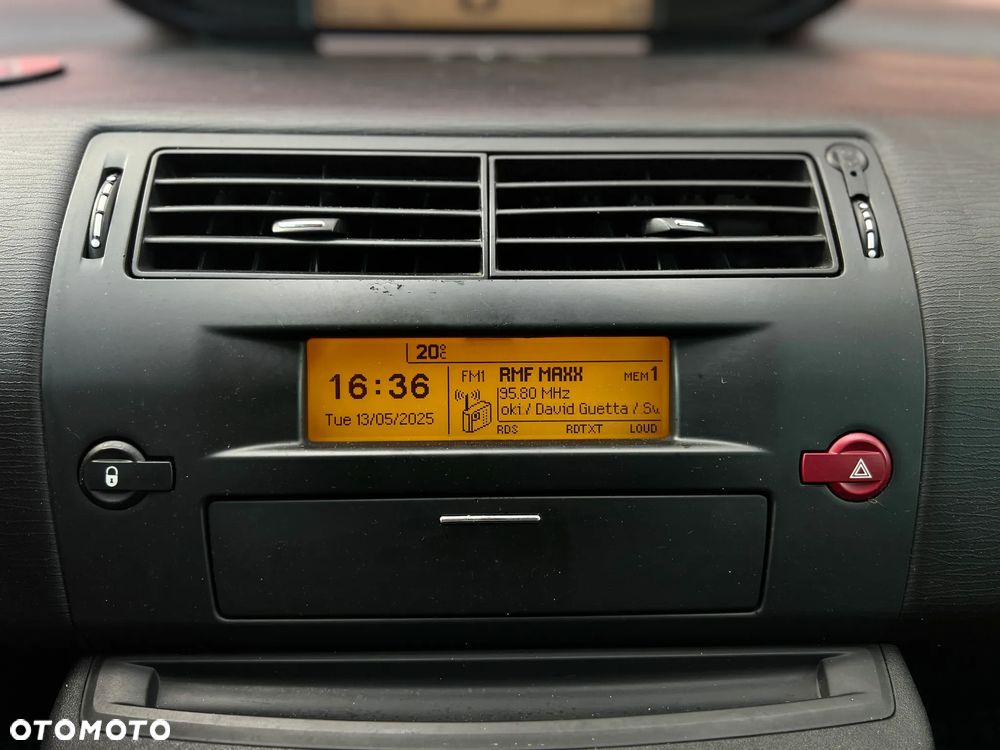 Citroën C4 - 23