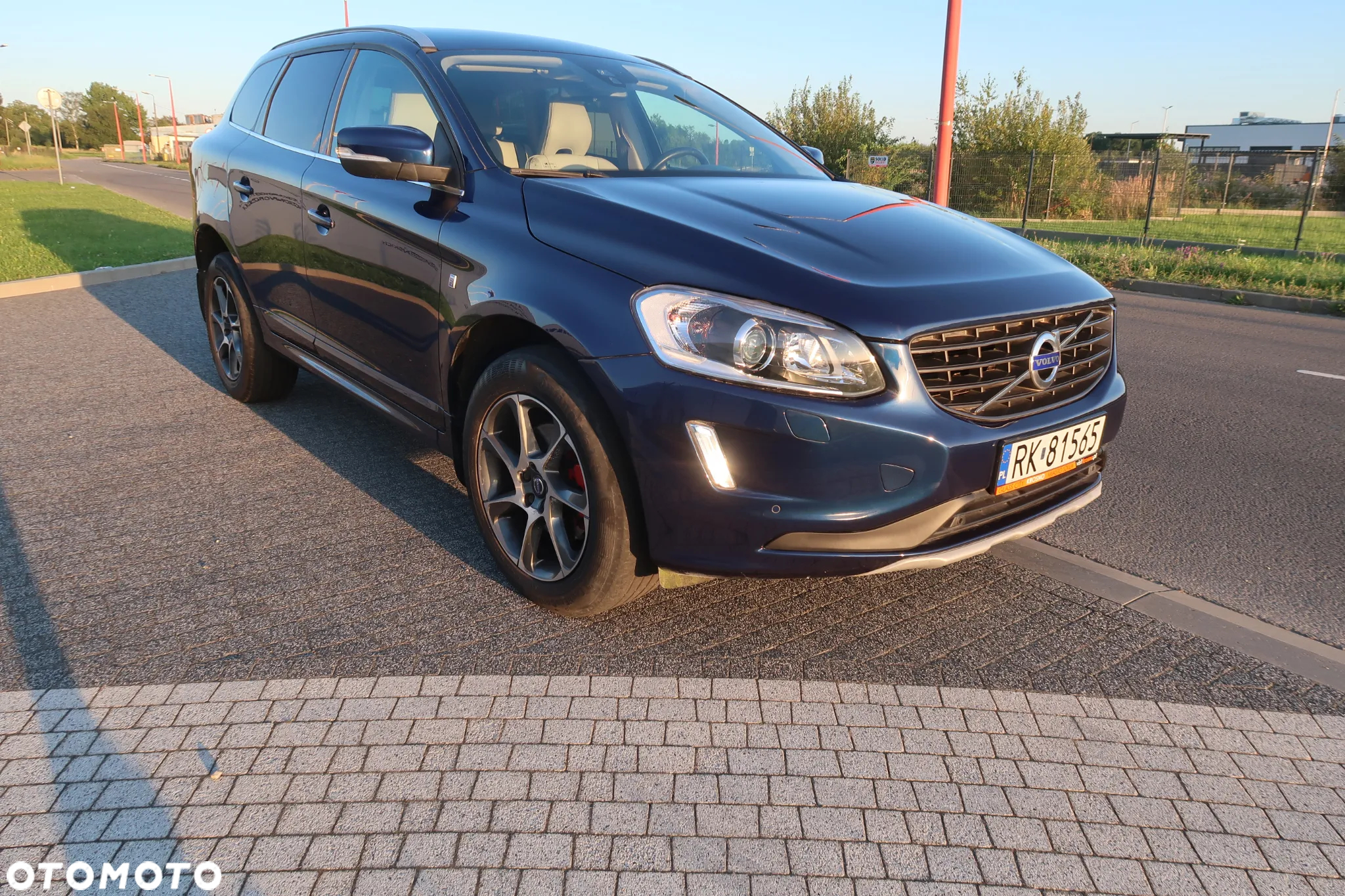 Volvo XC 60 D4 Ocean Race - 5