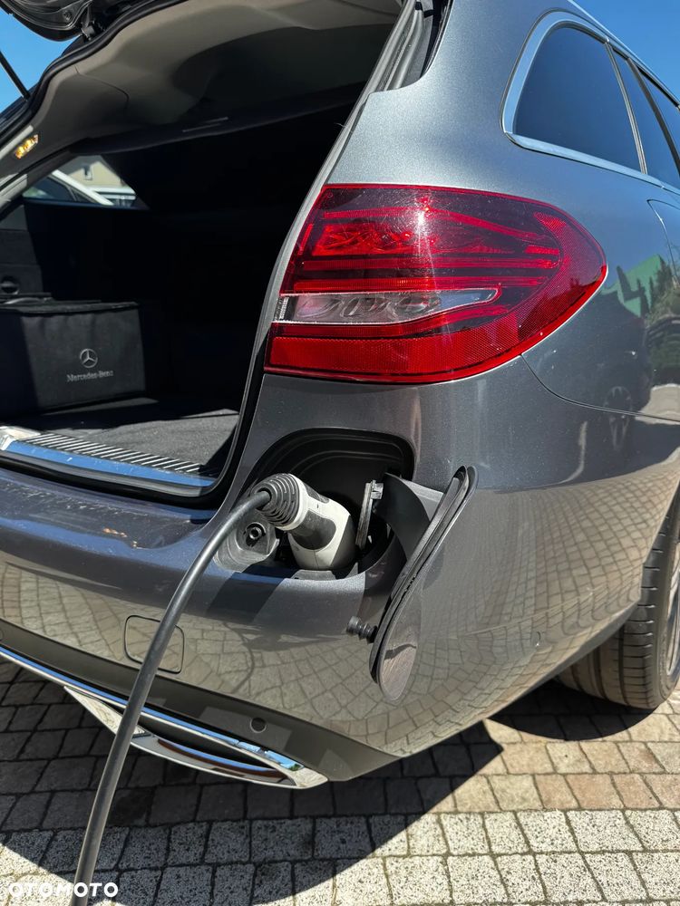 Mercedes-Benz Klasa C 220 d 9G-TRONIC Avantgarde - 21