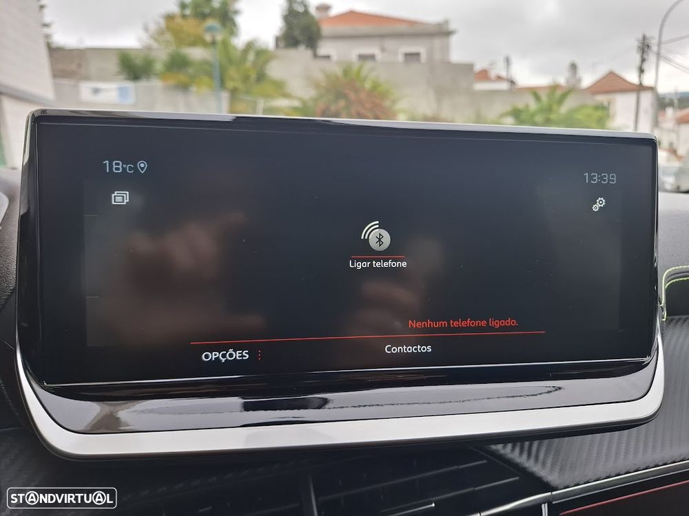 Peugeot 2008 1.2 PureTech GT Line - 18