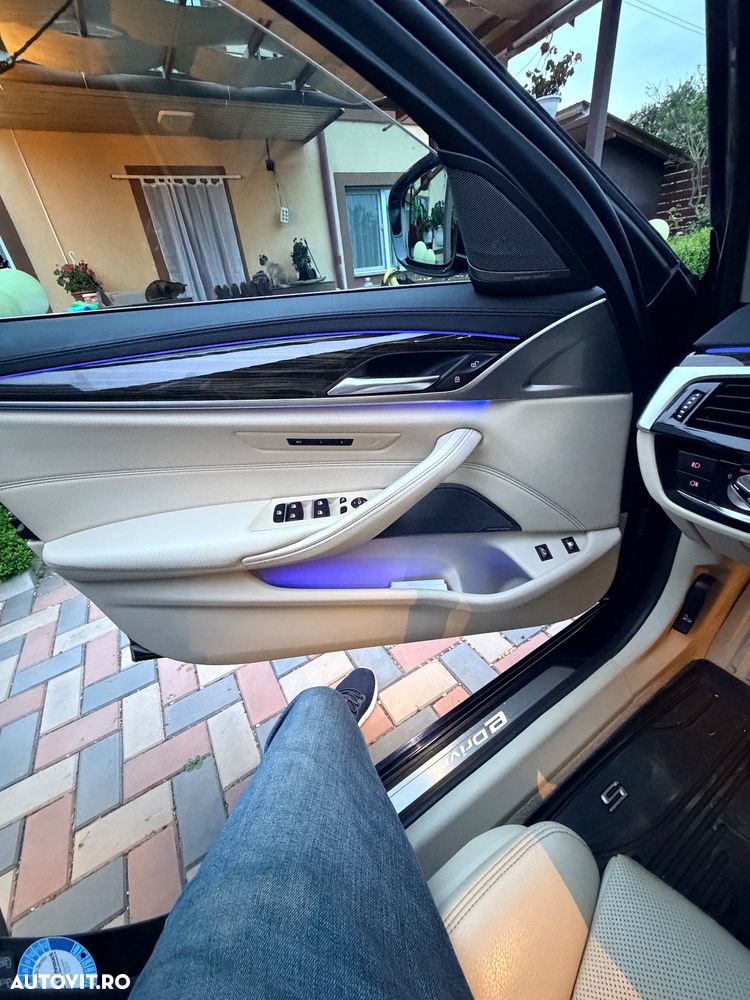 BMW Seria 5 530e xDrive AT PHEV - 19