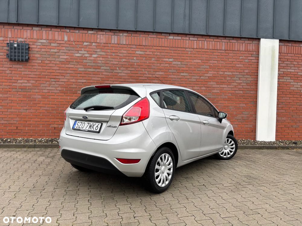 Ford Fiesta 1.25 Trend - 4