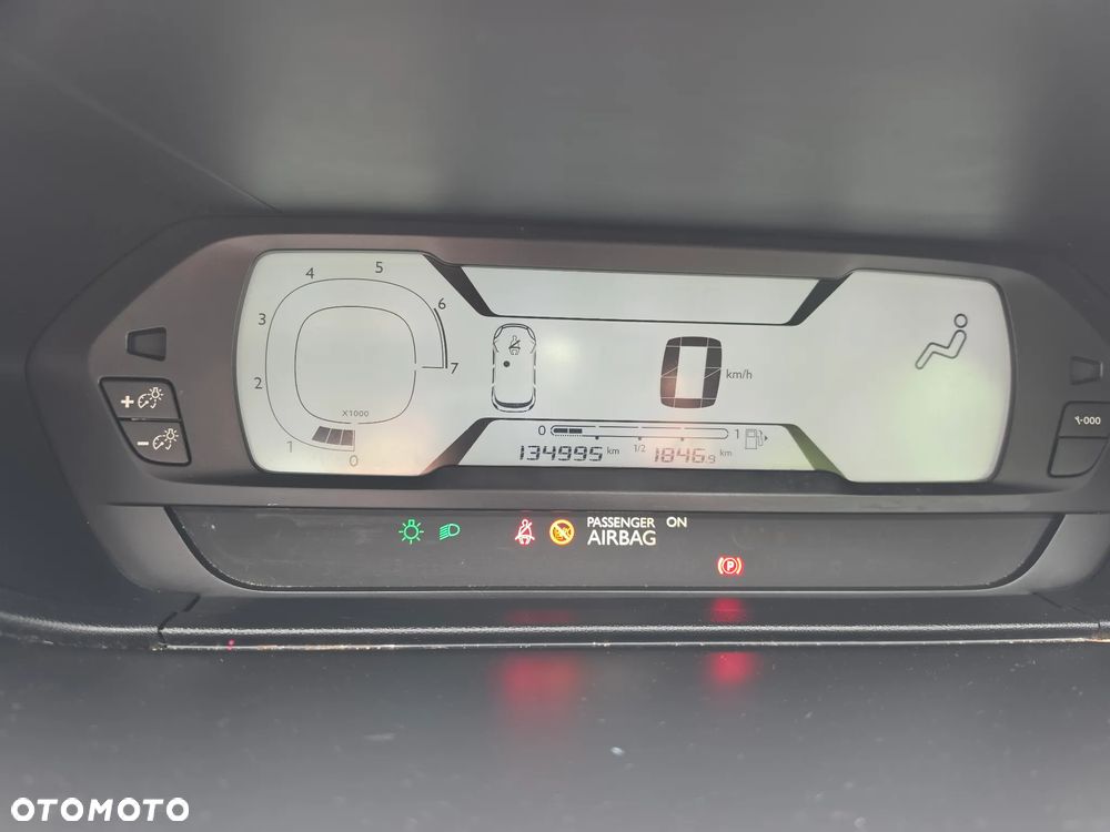 Citroën C4 Grand Picasso - 6