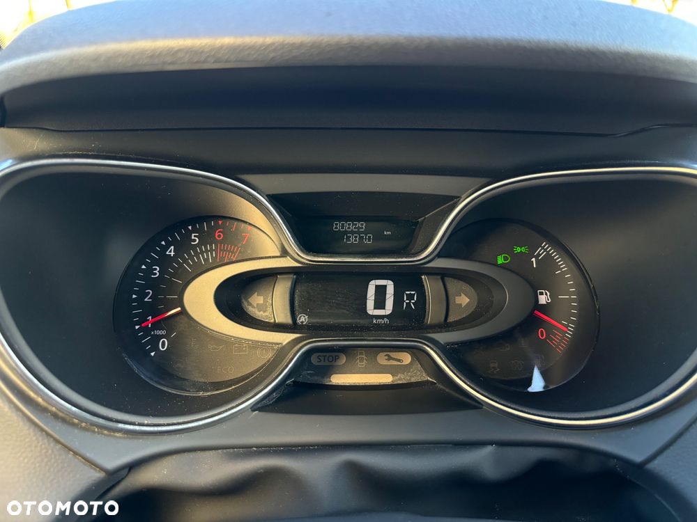 Renault Captur TCe 150 EDC GPF VERSION S - 25