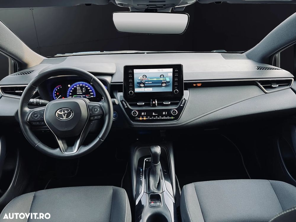 Toyota Corolla 1.8 HSD Active - 11