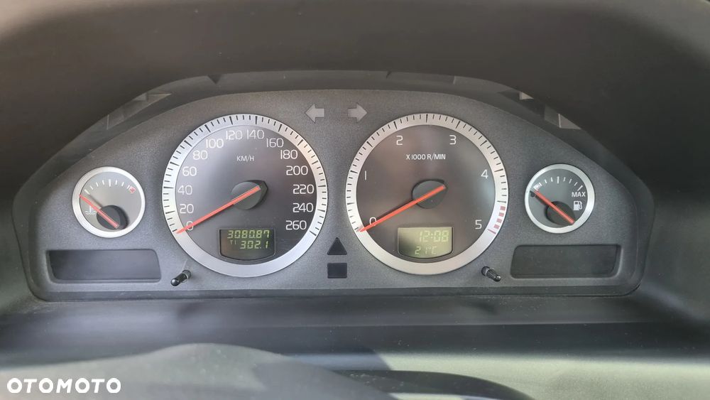 Volvo S60 D5 Summum - 12