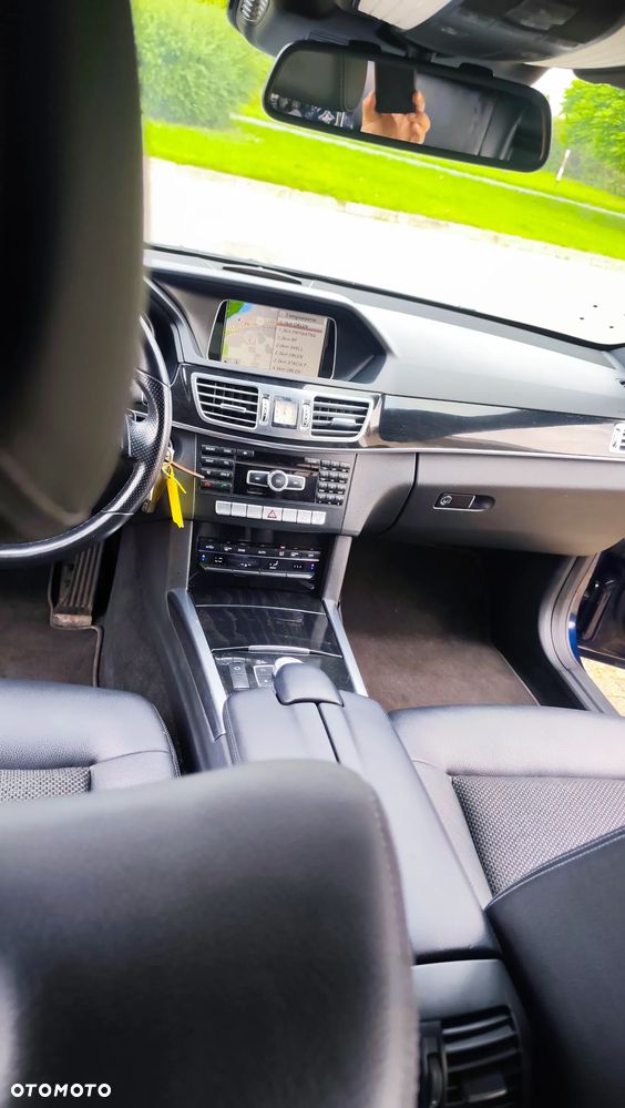 Mercedes-Benz Klasa E 250 BlueTEC 9G-TRONIC Edition - 9