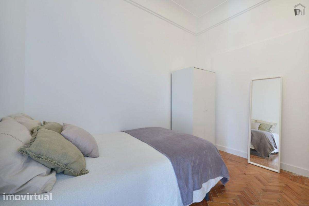 Quarto - localizado em Alameda Lisbon - Grande imagem: 3/23