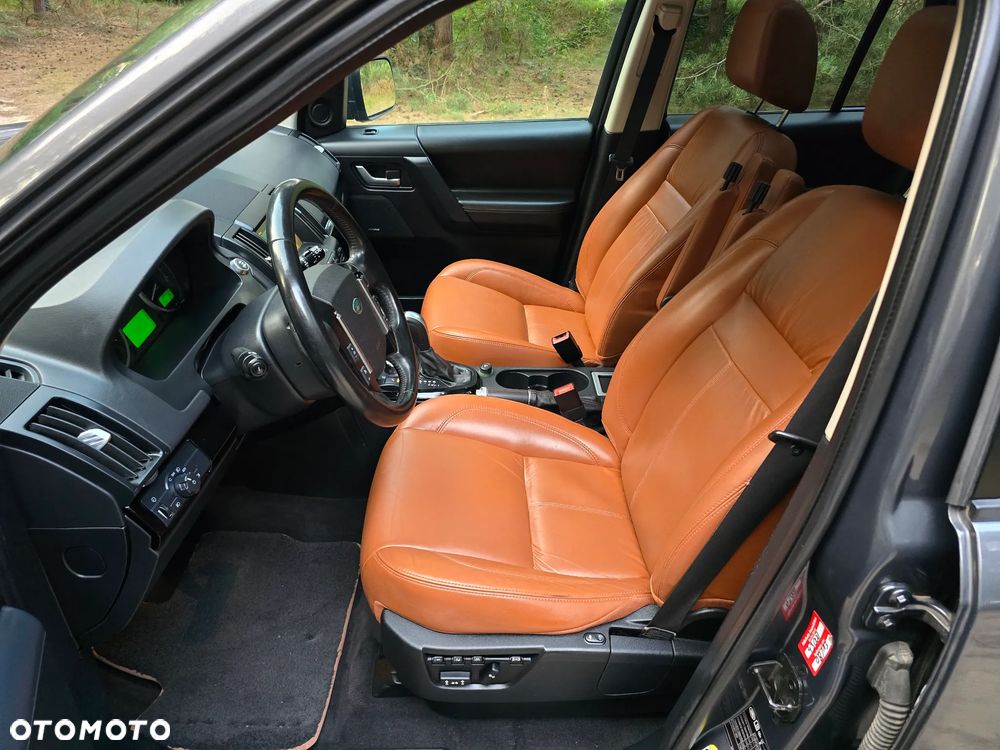 Land Rover Freelander SD4 HSE Luxury - 29