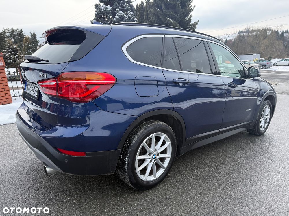 BMW X1 xDrive20d Advantage - 3