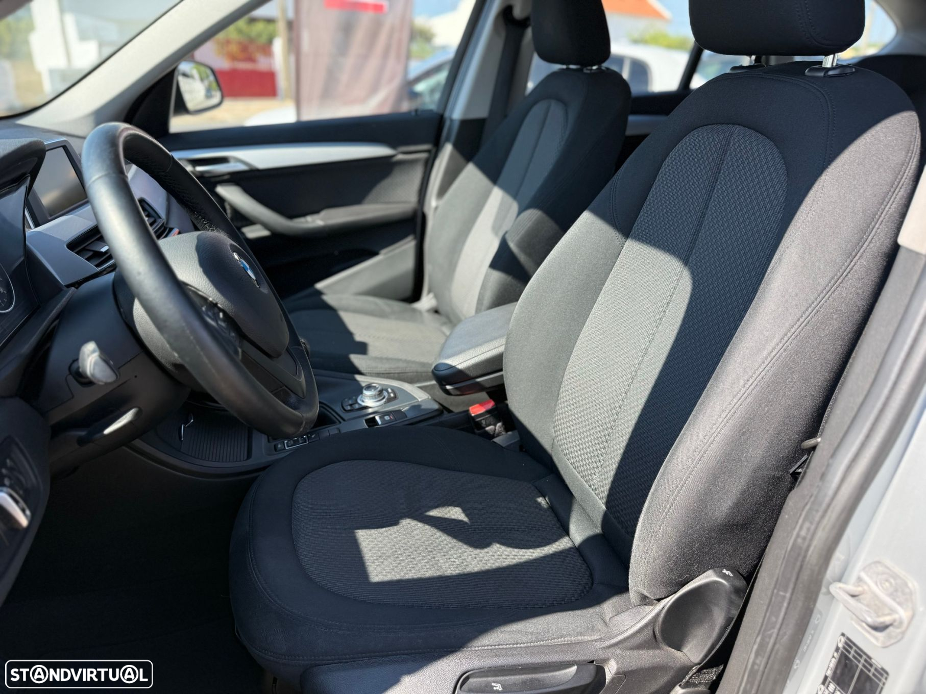 BMW X1 16 d sDrive - 12