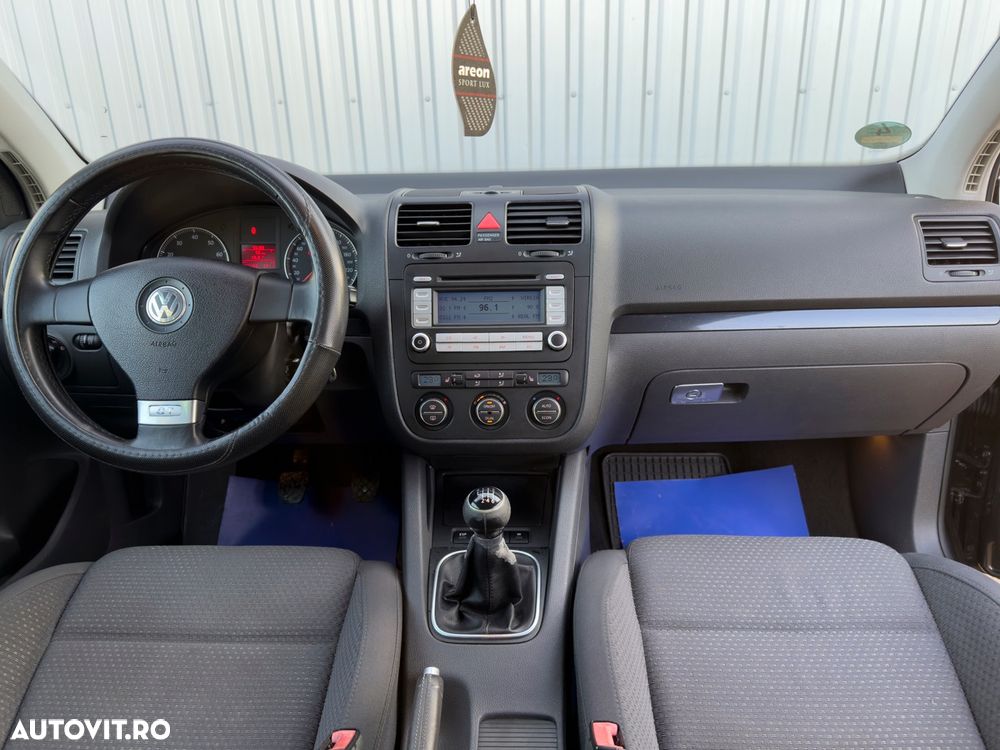 Volkswagen Golf 1.4 TSI GT - 7