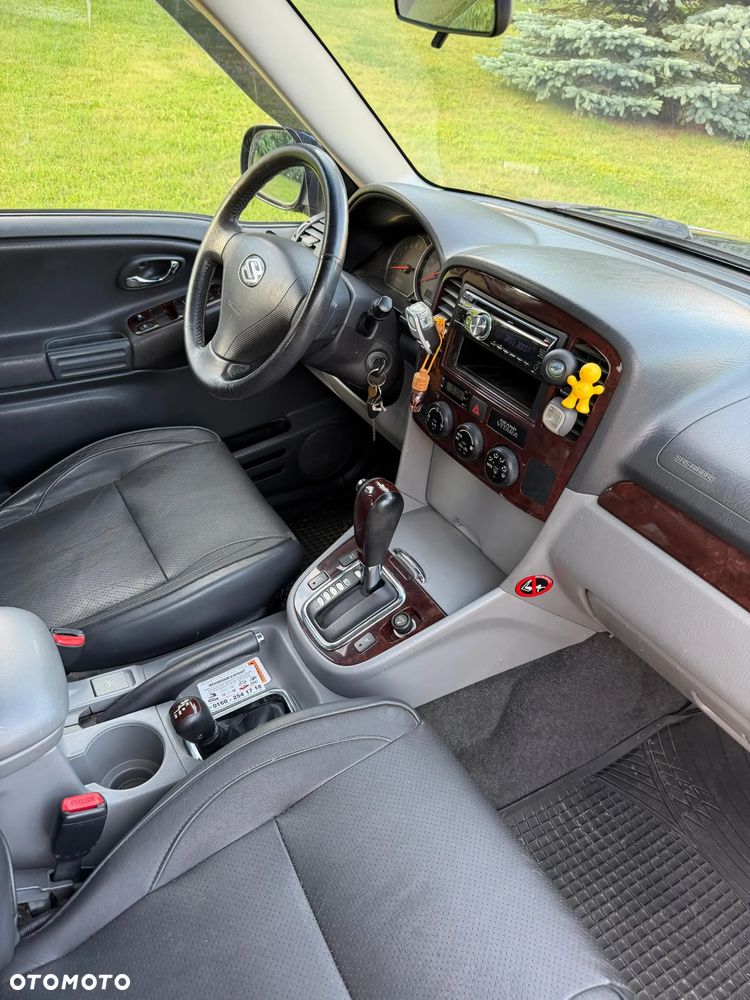 Suzuki Grand Vitara - 23