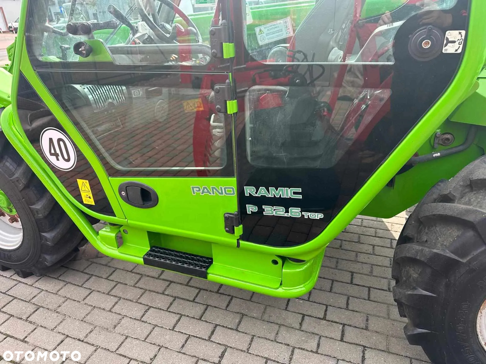 Merlo 32.6 - 14