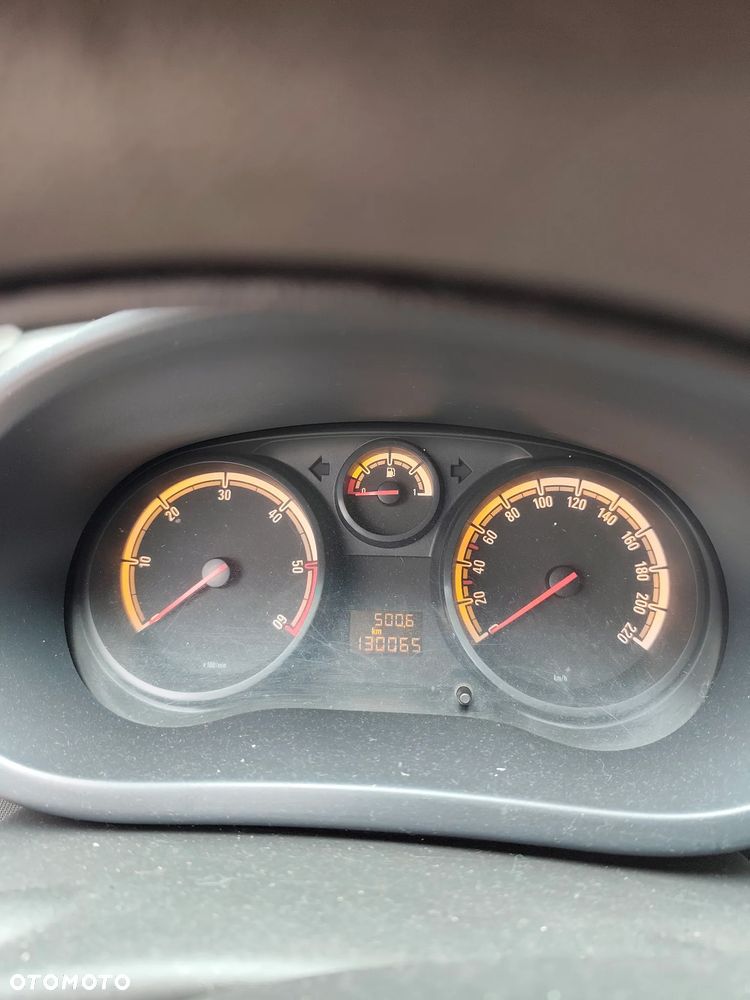 Opel Corsa 1.3 CDTI 111 - 2