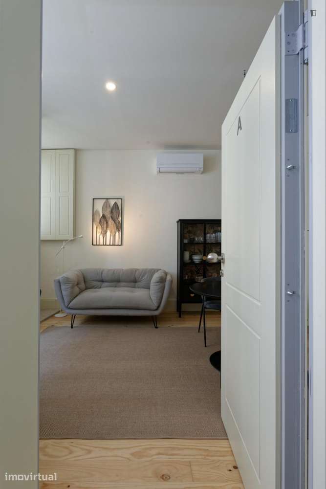 Apartamento com 1 quartos - localizado em Cedofeita Porto - Grande imagem: 3/21