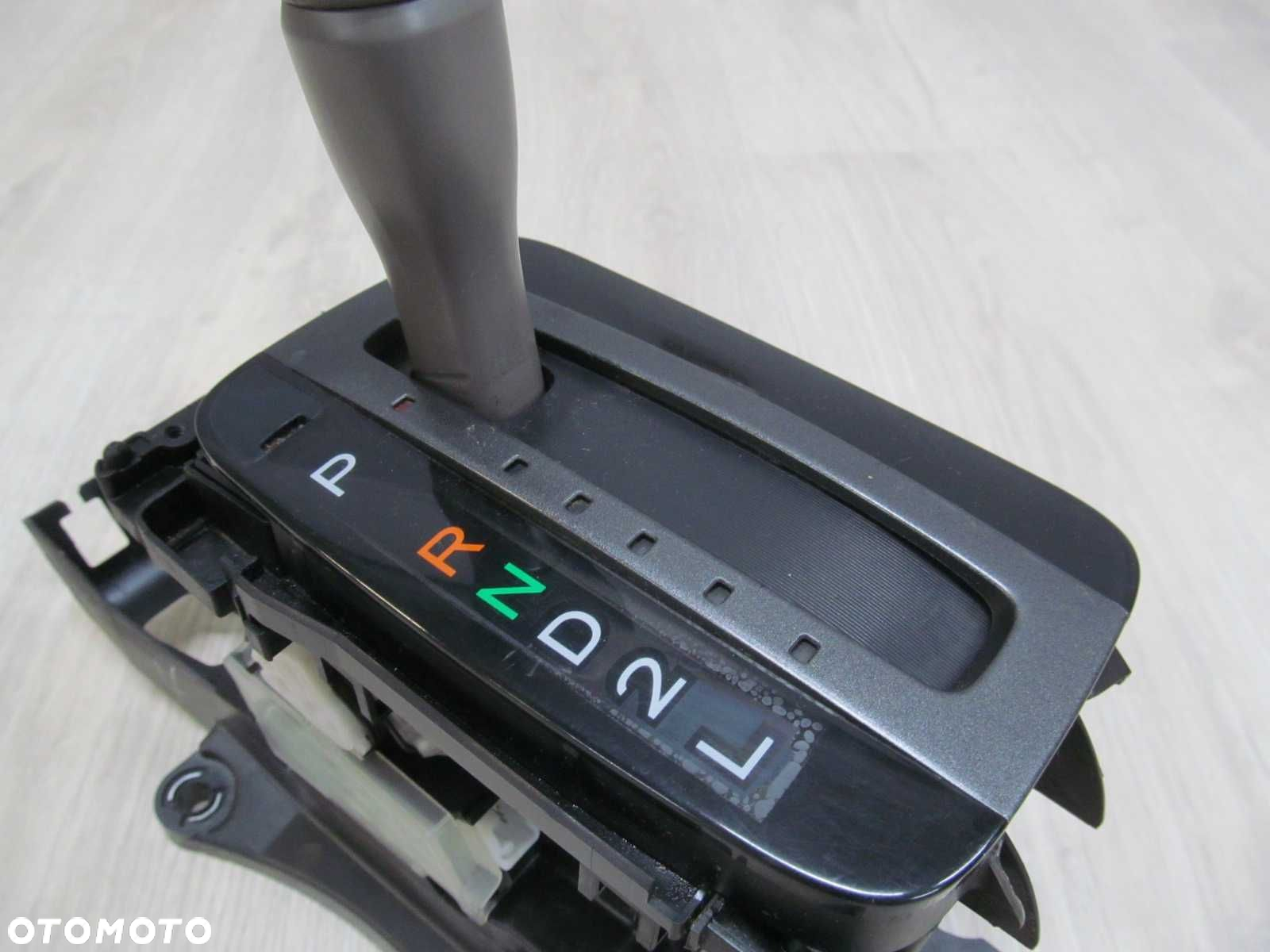 TOYOTA CAMRY VI 01-06 LEWAREK WYBIERAK AUTOMAT - 5