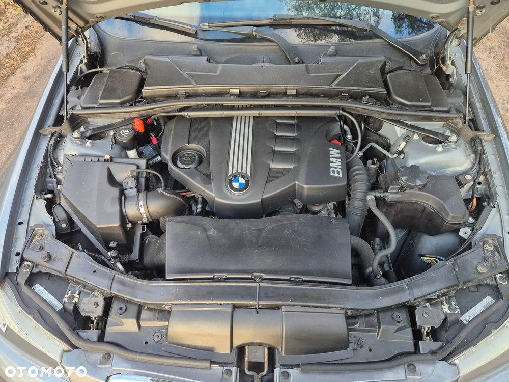BMW Seria 3 318d DPF Edition Exclusive - 8