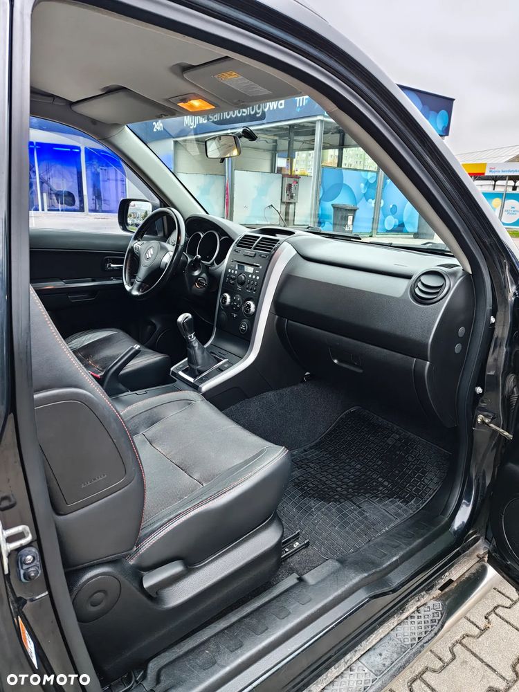 Suzuki Grand Vitara - 8