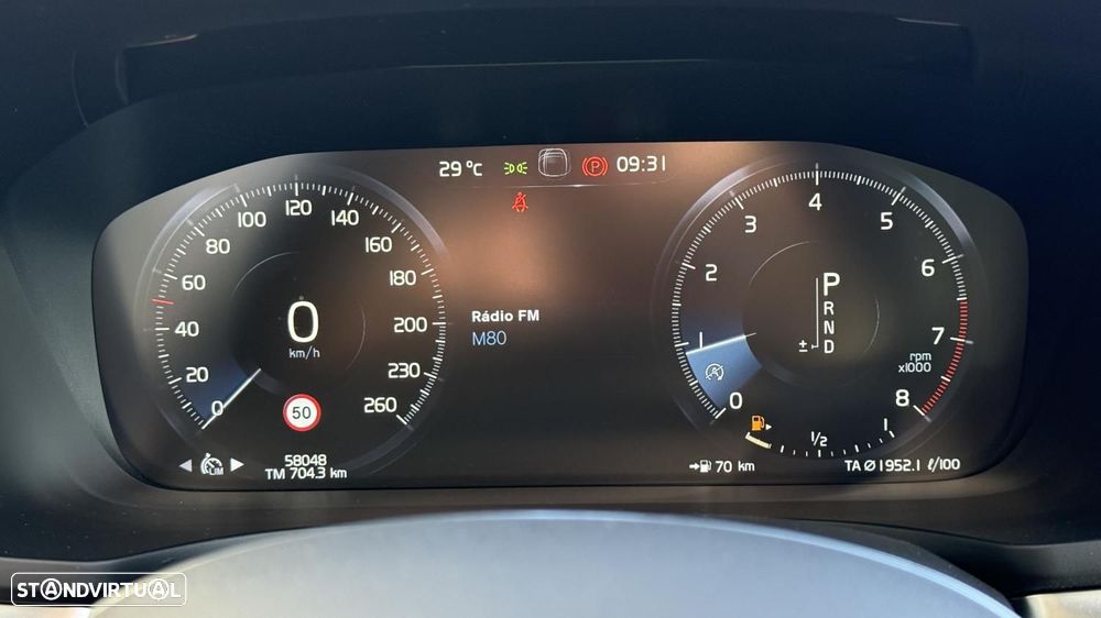 Volvo V60 Cross Country 2.5 T5 Momentum AWD - 7