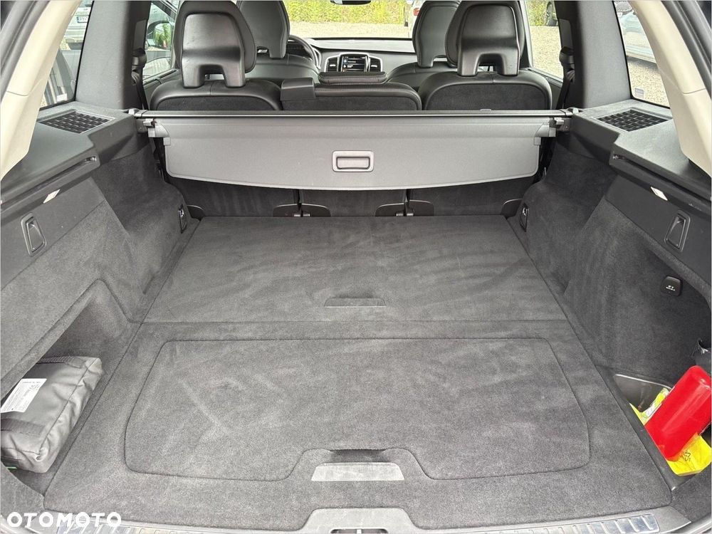 Volvo XC 90 B5 D AWD Plus Bright - 15