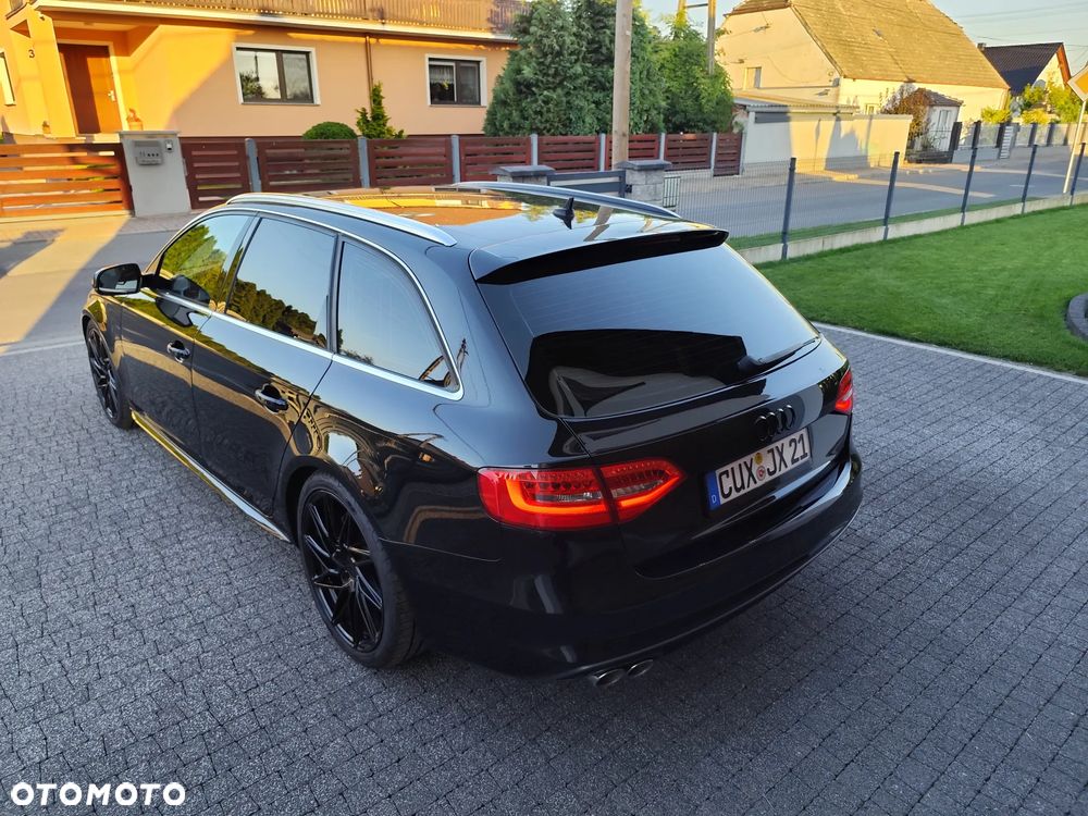 Audi A4 Avant - 4