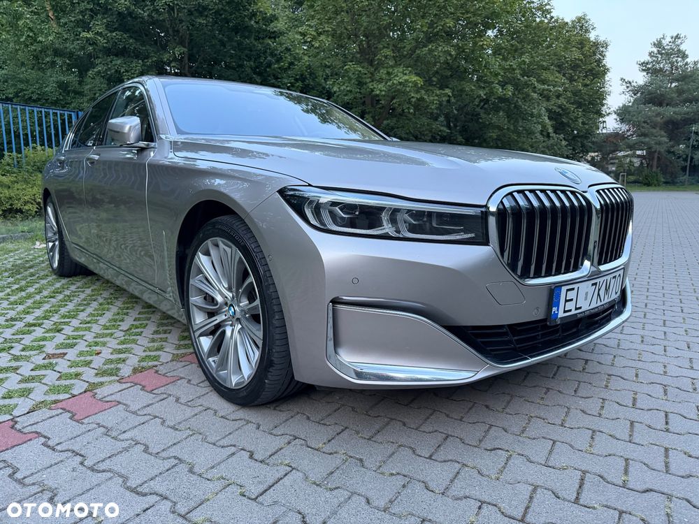 BMW Seria 7 740d xDrive - 2