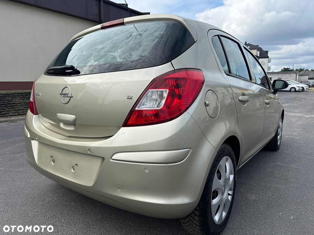 Opel Corsa 1.2 16V Enjoy - 16