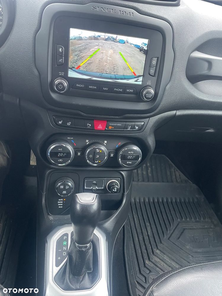 Jeep Renegade - 4