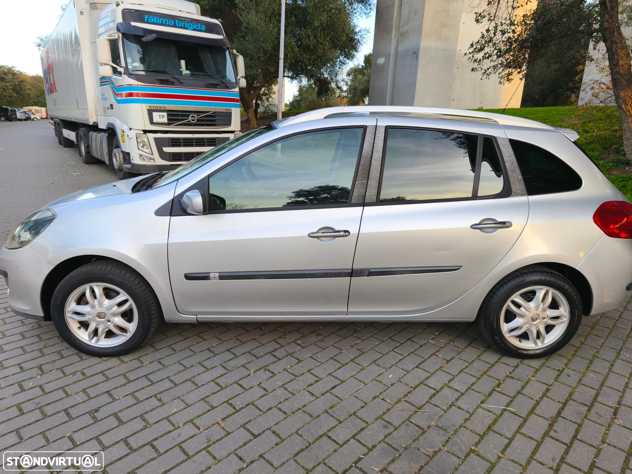 Renault Clio Break 1.2 16V Dynamique - 9