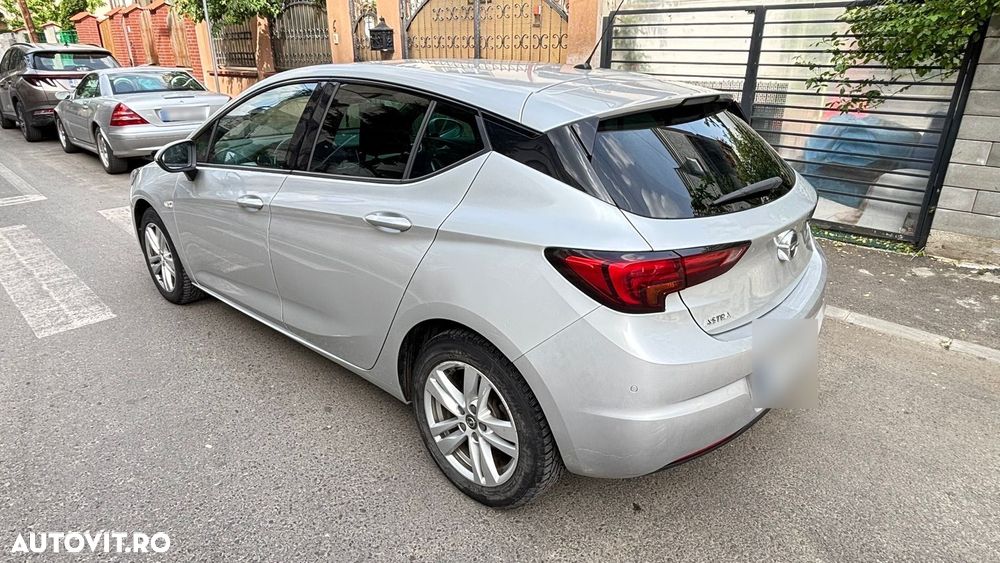 Opel Astra 1.4 Turbo Start/Stop CVT Elegance - 4
