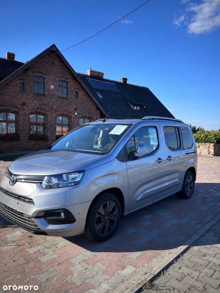Toyota Proace City Verso 1.5 D-4D Family - 2
