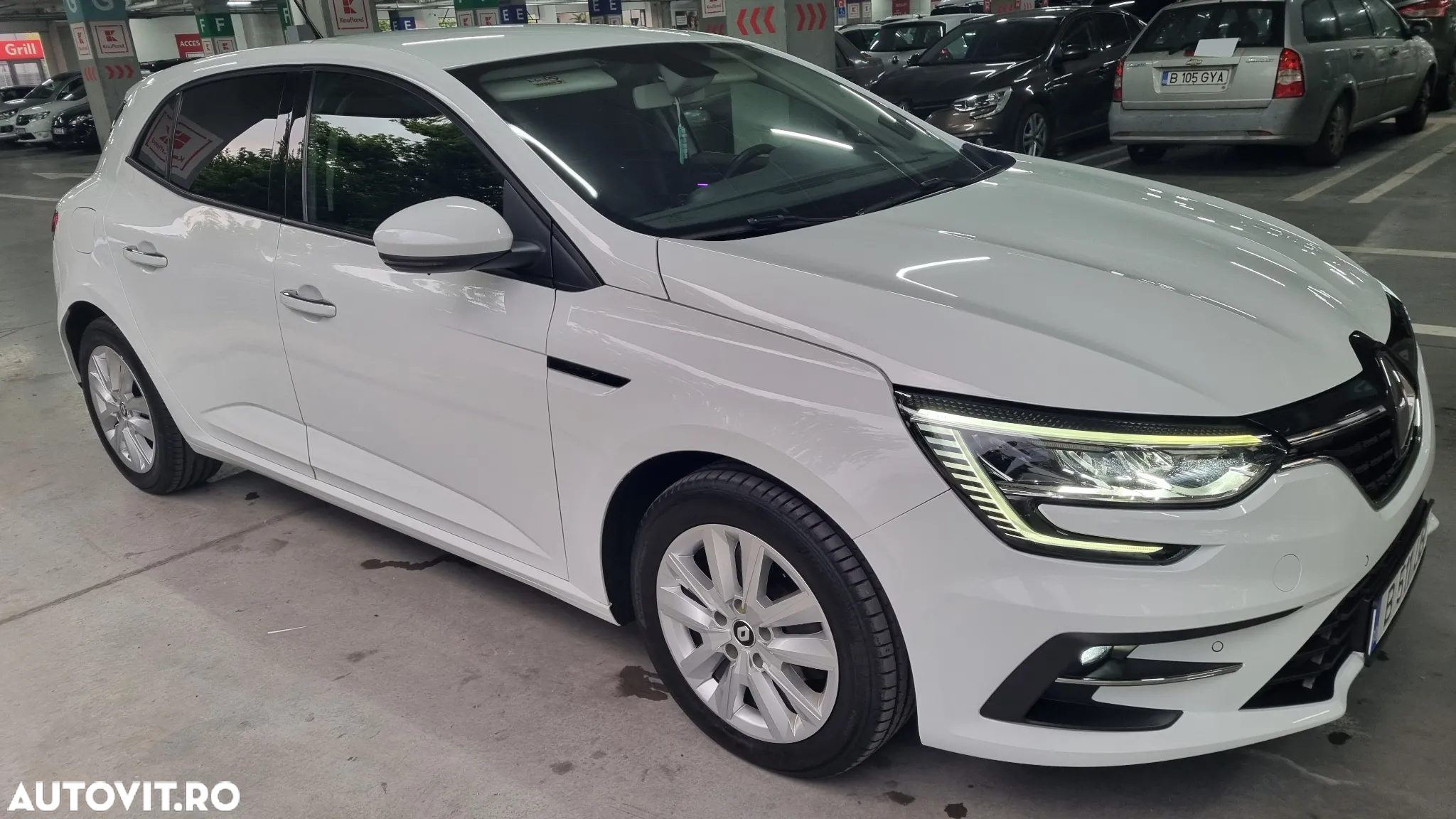 Renault Megane - 18
