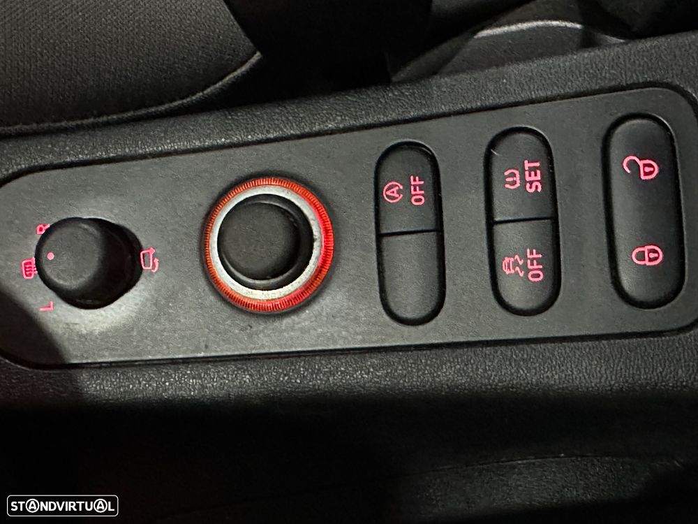 SEAT Leon 1.6 TDI Sport - 21