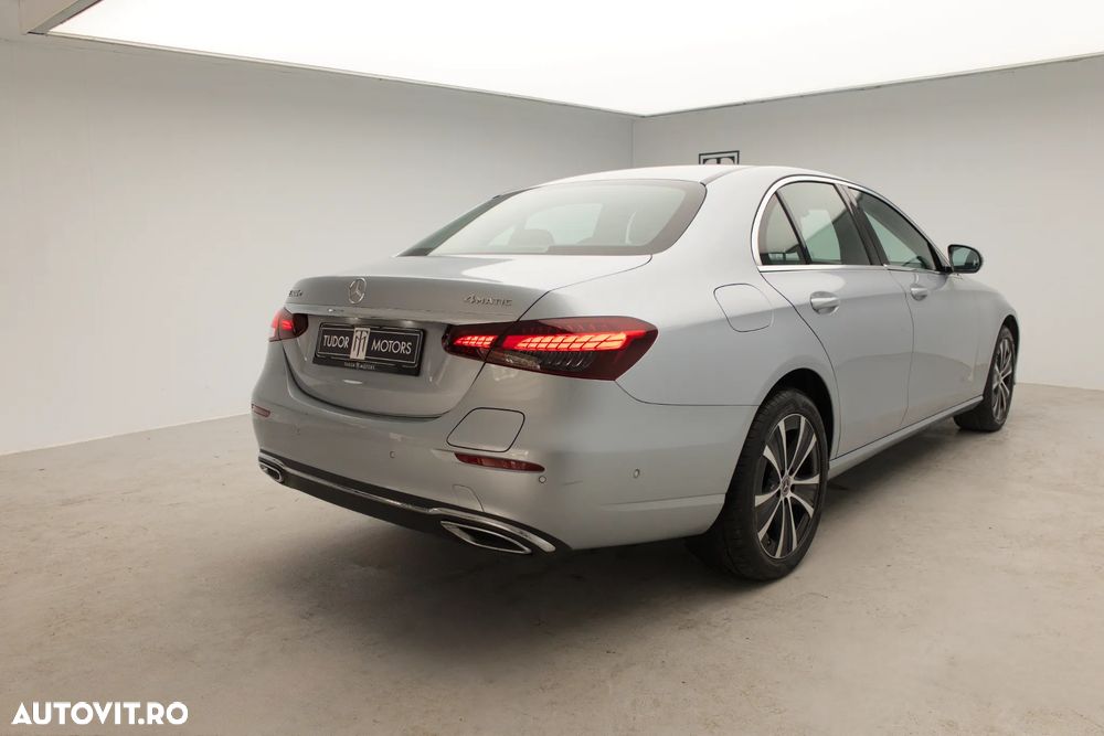 Mercedes-Benz E 300 4MATIC 9G-TRONIC Avantgarde - 5