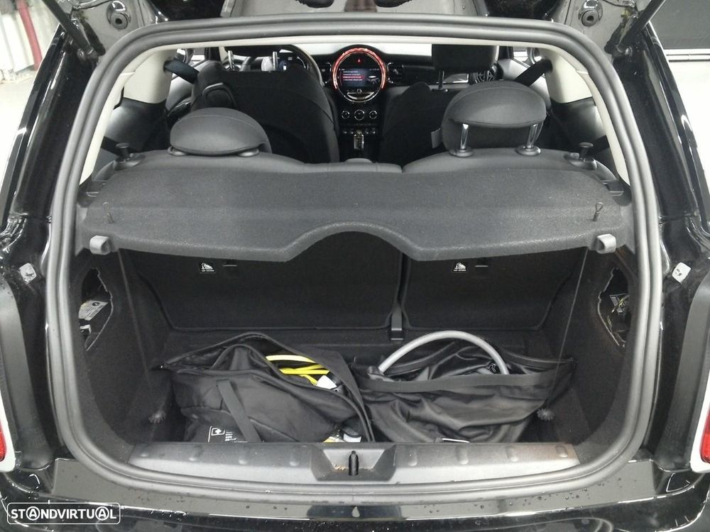 MINI 3 Portas Cooper SE Premium Essential - 10