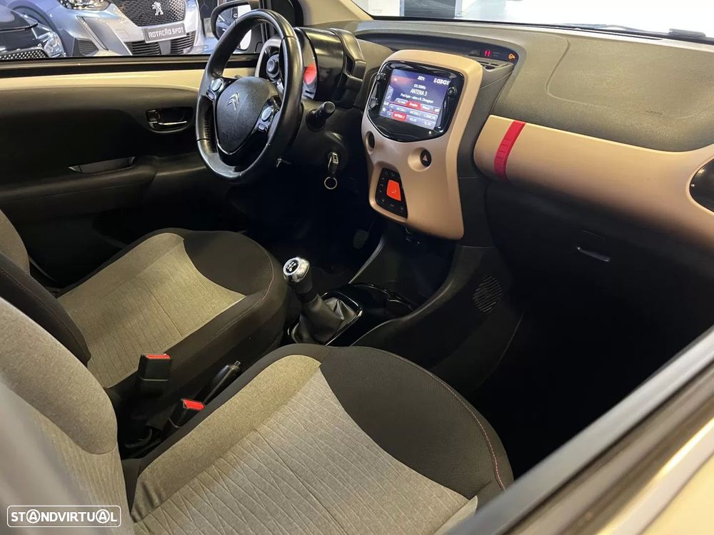 Citroën C1 1.0 VTi Elle — fotografia 7