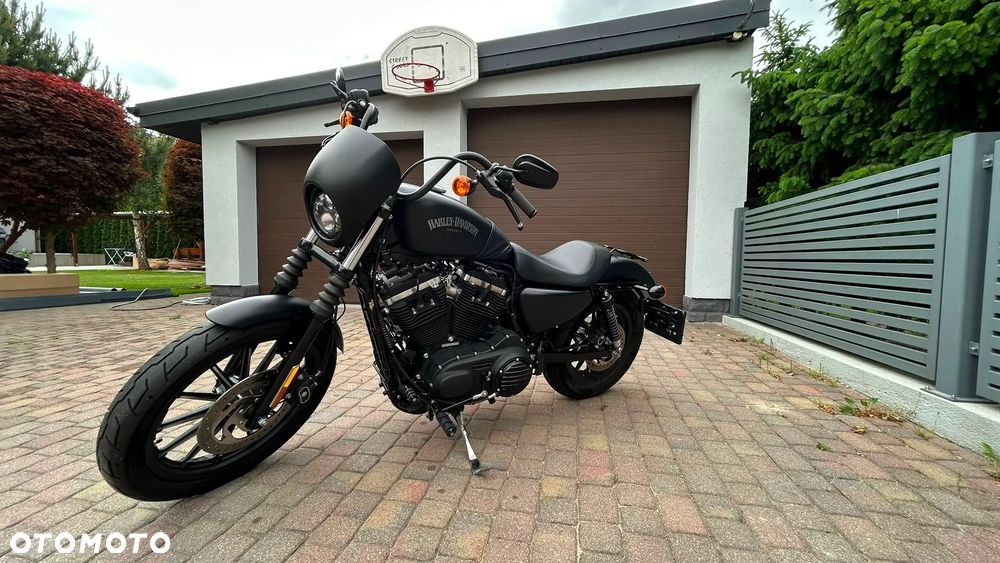 Harley-Davidson Sportster Iron 883 - 6