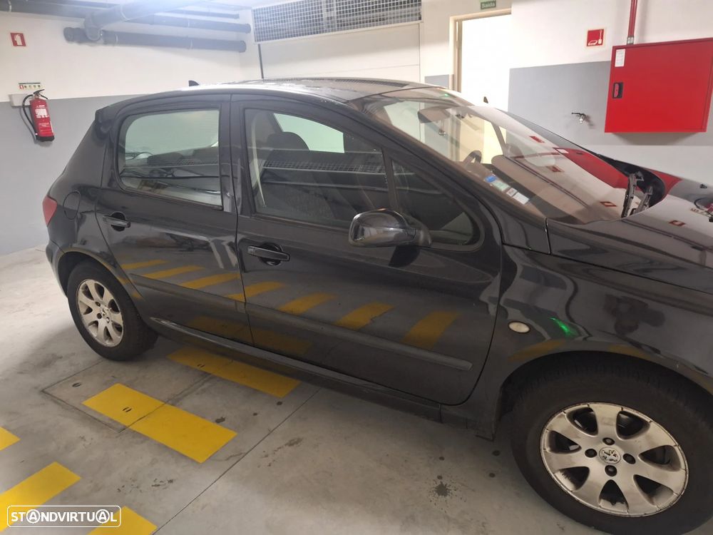 Peugeot 307 1.4 HDi Premium - 4