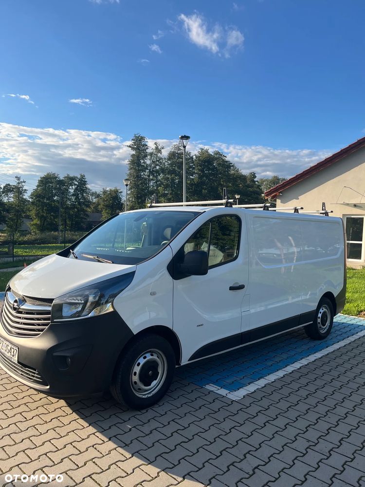 Opel Vivaro - 17