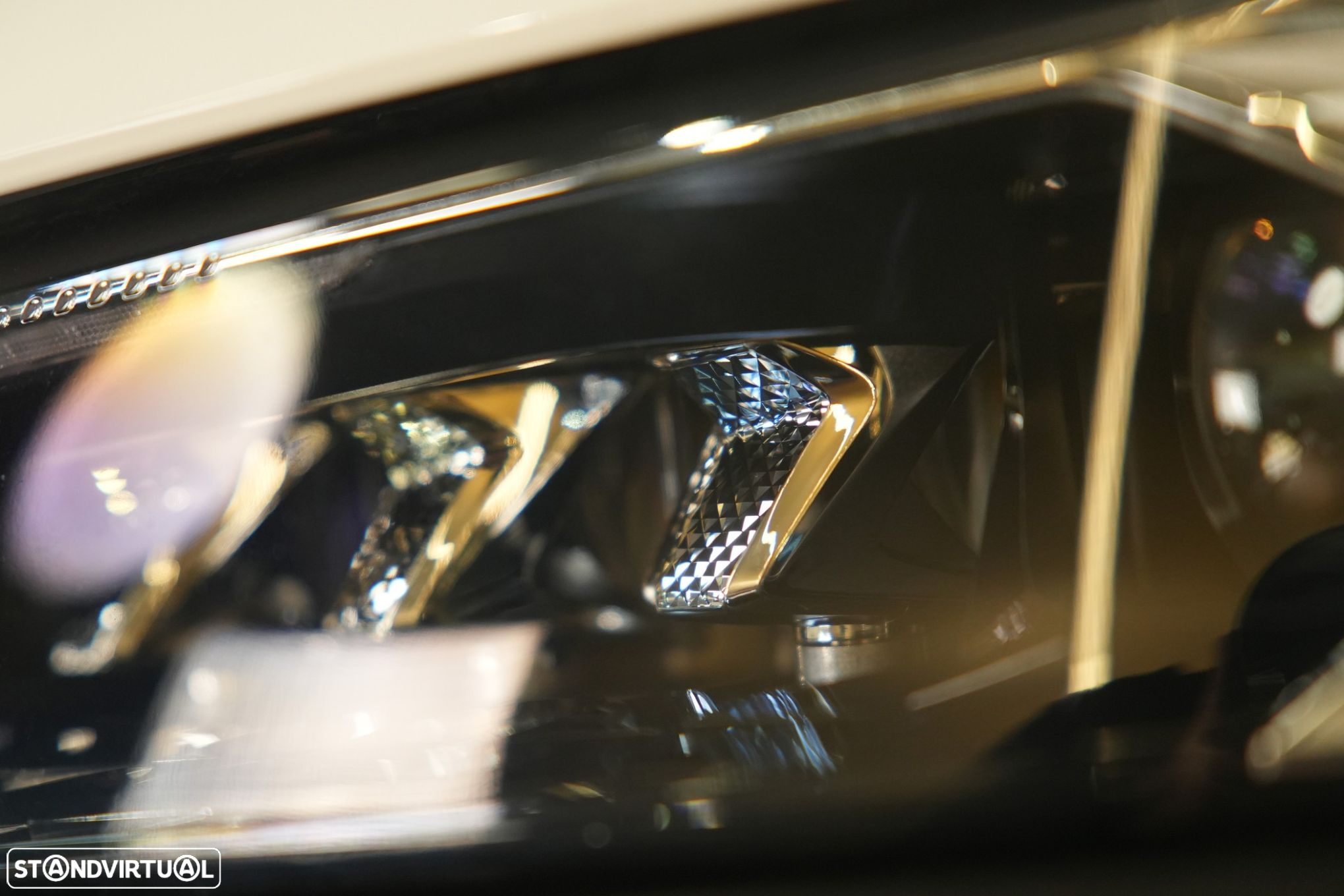DS DS7 Crossback 1.5 BlueHDi Performance Line EAT8 - 6