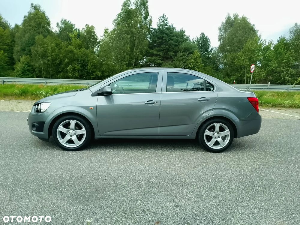 Chevrolet Aveo 1.4 16V LT - 31