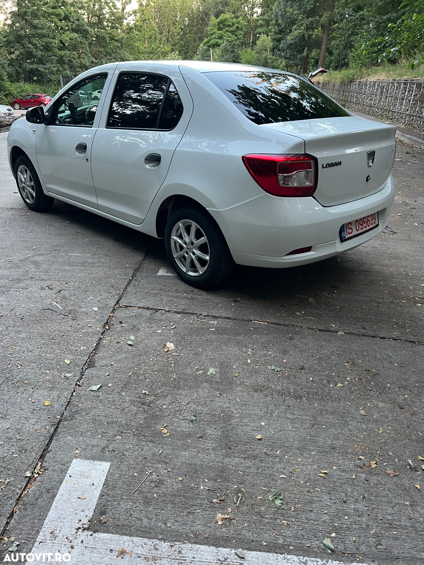 Dacia Logan - 8
