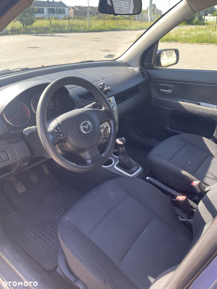 Mazda 2 - 7