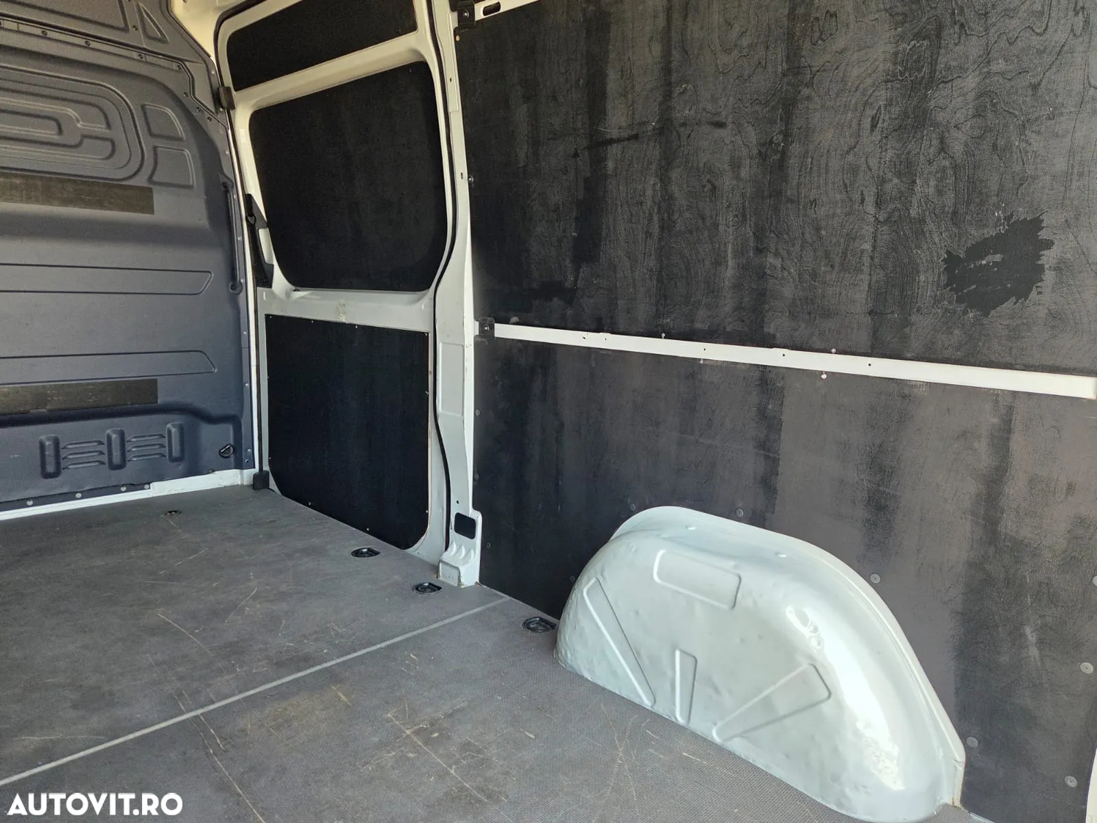 Mercedes-Benz New Sprinter L3H2 - 13