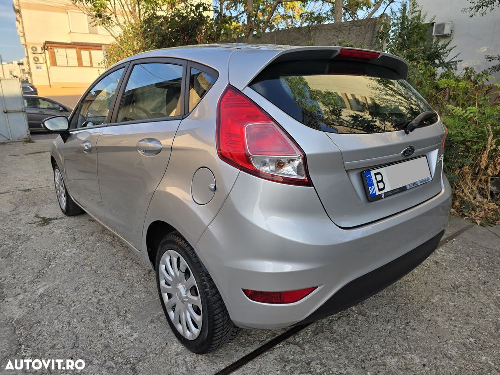 Ford Fiesta 1.5 TDCi DPF Trend - 10