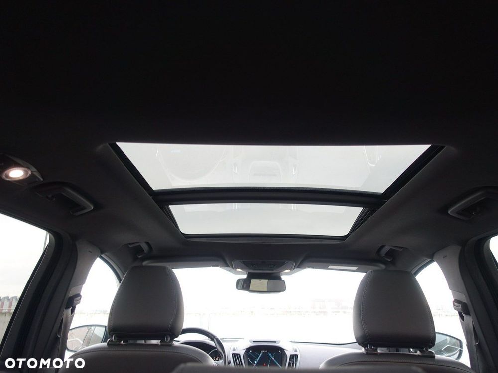 Ford Kuga 2.0 TDCi AWD ST-Line - 32