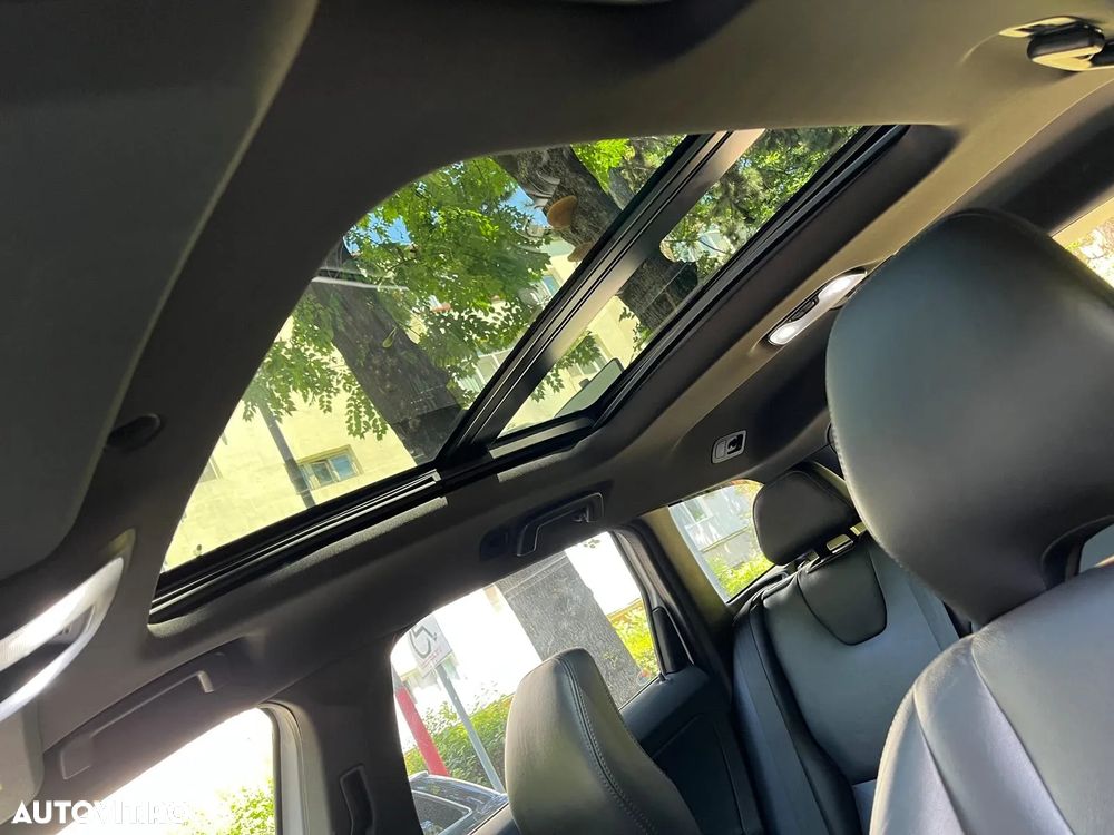 Volvo XC 60 D4 Geartronic Summum - 6