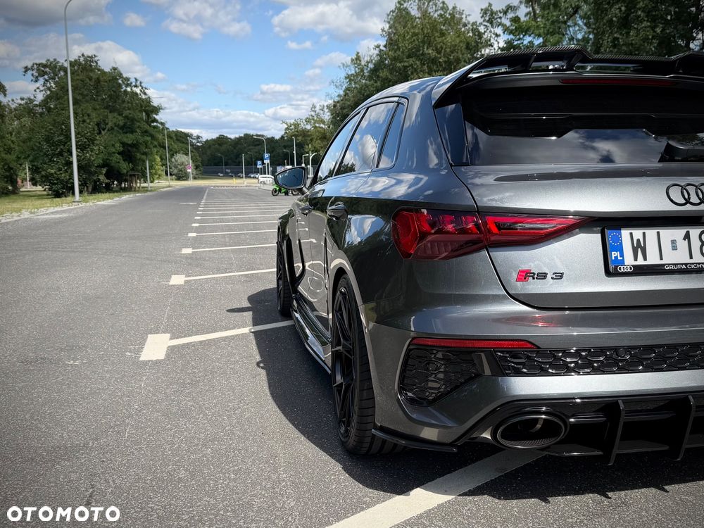Audi RS3 Sportback - 12